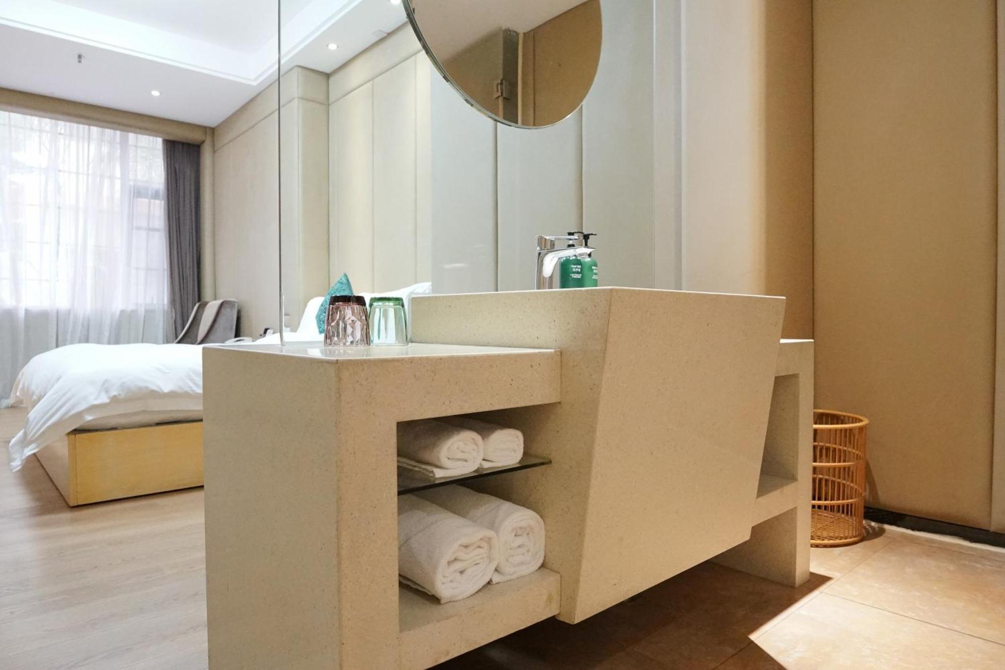 Paco Hotel Ouzhuang Metro Guangzhou-Free Shuttle To Canton Fair Exteriér fotografie
