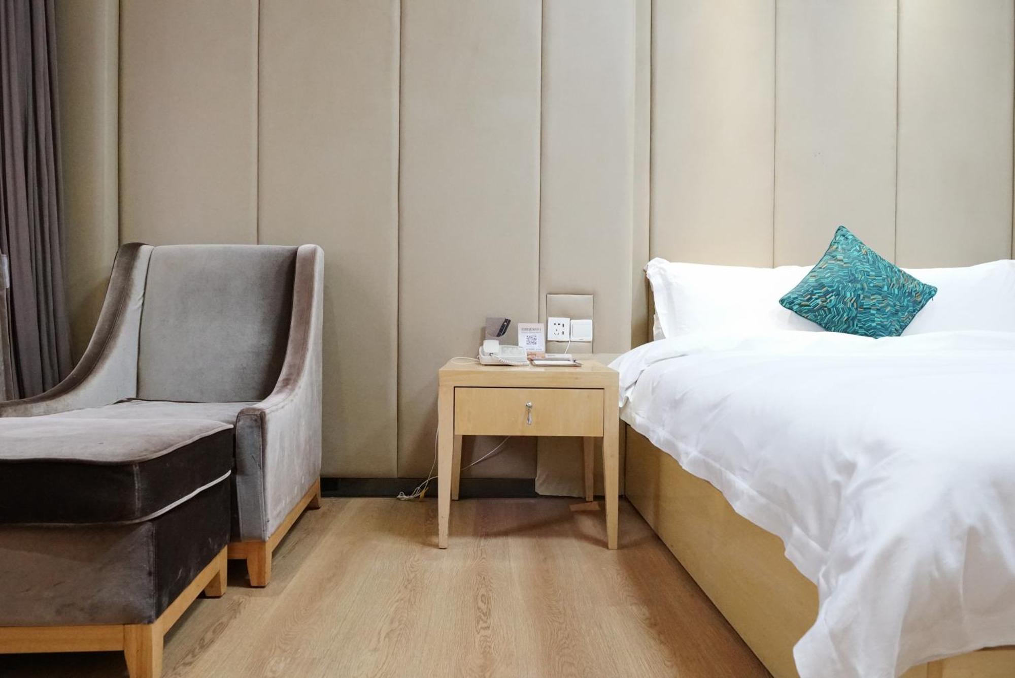 Paco Hotel Ouzhuang Metro Guangzhou-Free Shuttle To Canton Fair Exteriér fotografie